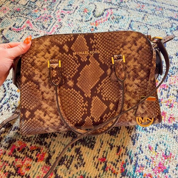 MICHAEL KORS Embossed Leather Snakeskin Satchel Handbag 🐍🤎 - Picture 2 of 8